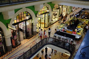 維多利亞女王大廈 從觀光地標到高端消費殿堂的華麗轉身